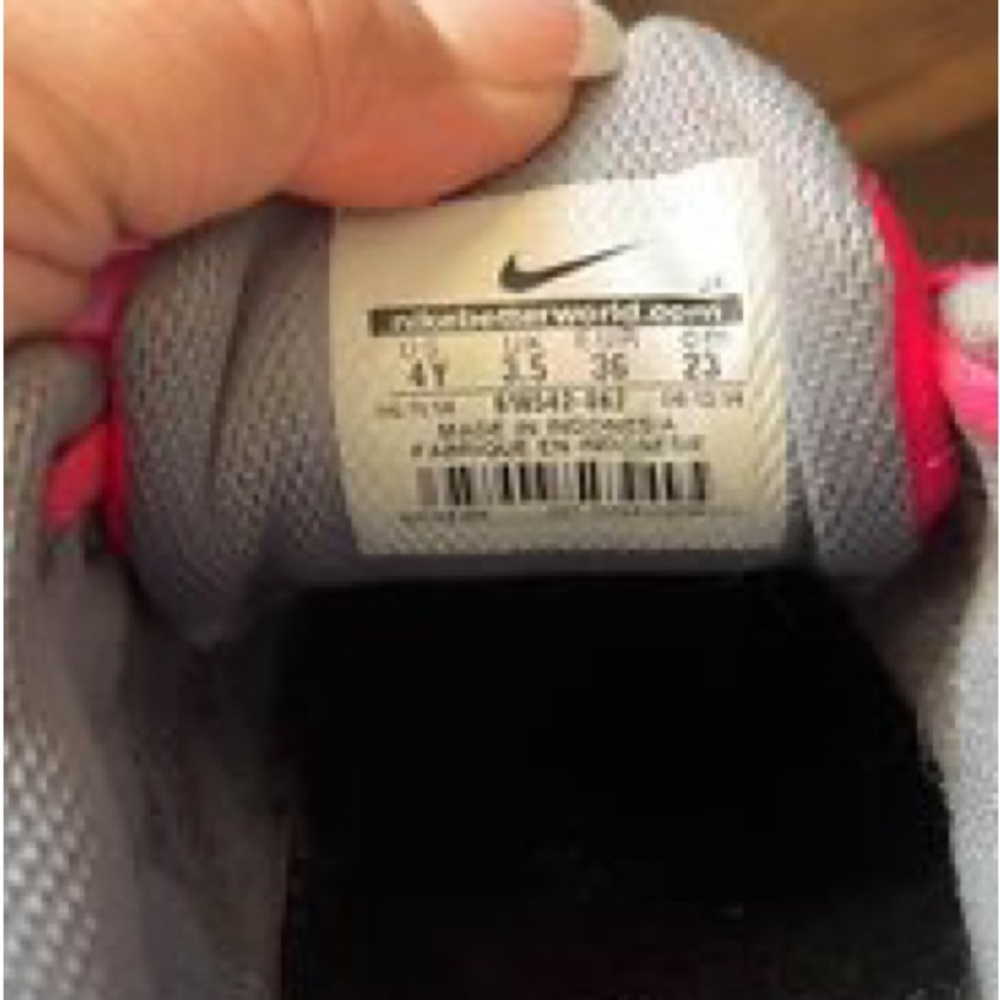 Grey and pink Nike Shox 4Y